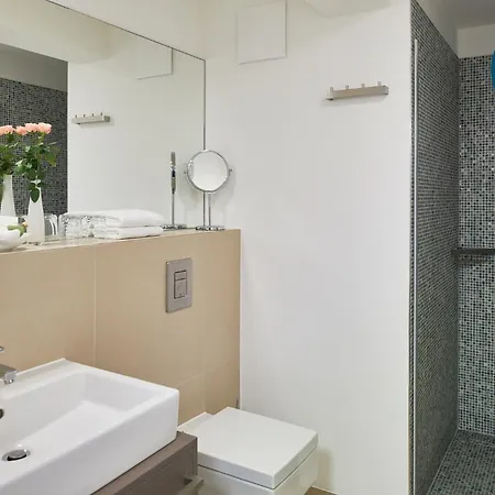 Prora Platinum Penthouse Jade Binz
